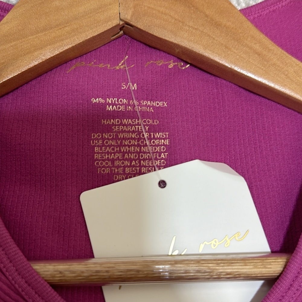 PINK ROSE Ribbed V Neck Jammin Razz Tank Top. - Picture 7 of 7
